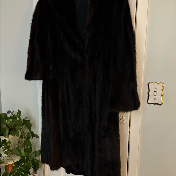 Long brown large authentic mink coat - Picture 3 of 7